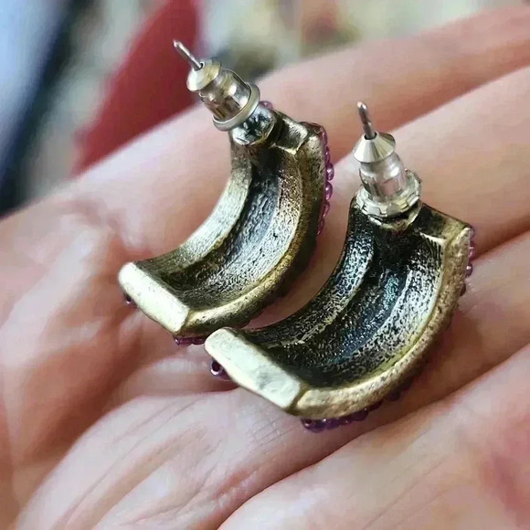 Coldwater Creek Half Hoop Beaded Aztec Pattern Earrings - Picture 4 of 8